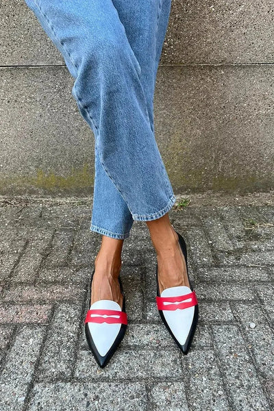 Ilse | Colorblock patchwork loafers with buckle and pointed toe