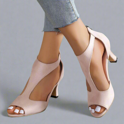 GRAZIA | HEEL SANDAL WITH CURVED CUT