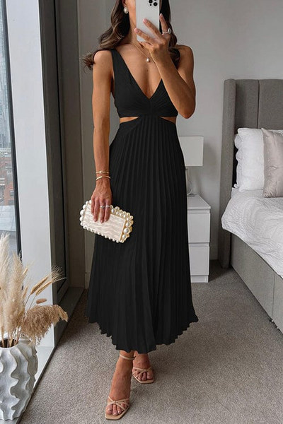 Yasmin - Pleated Cut-Out Dress