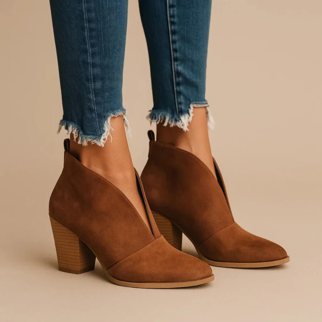 Olivia | The Effortless Chic Bootie