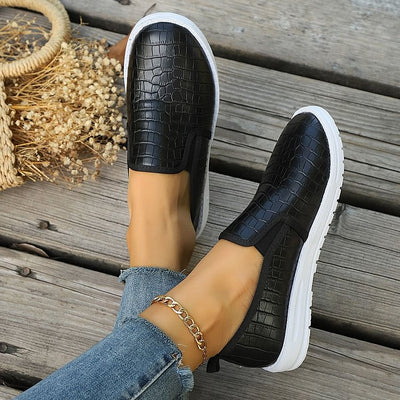 Petra | Round Toe Loafers