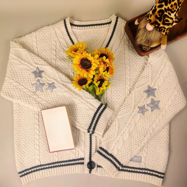 ZELLA | STAR-PATTERNED TRIM CARDIGAN