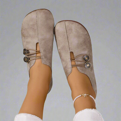 LIVIA | Comfort Slip-ons