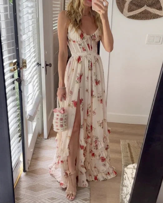 FLORÉA | Long floral dress with flattering neckline