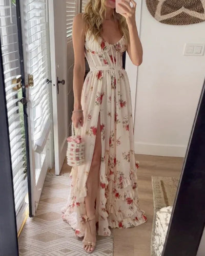 FLORÉA | Long floral dress with flattering neckline