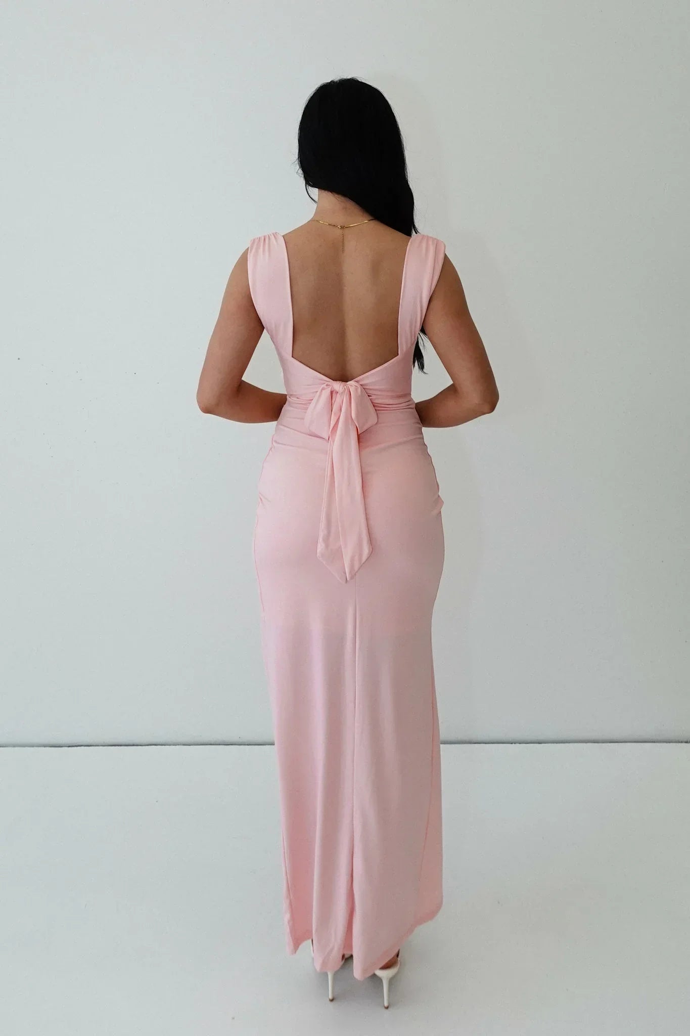 Ellie – Dress with Subtle and Fine Cut