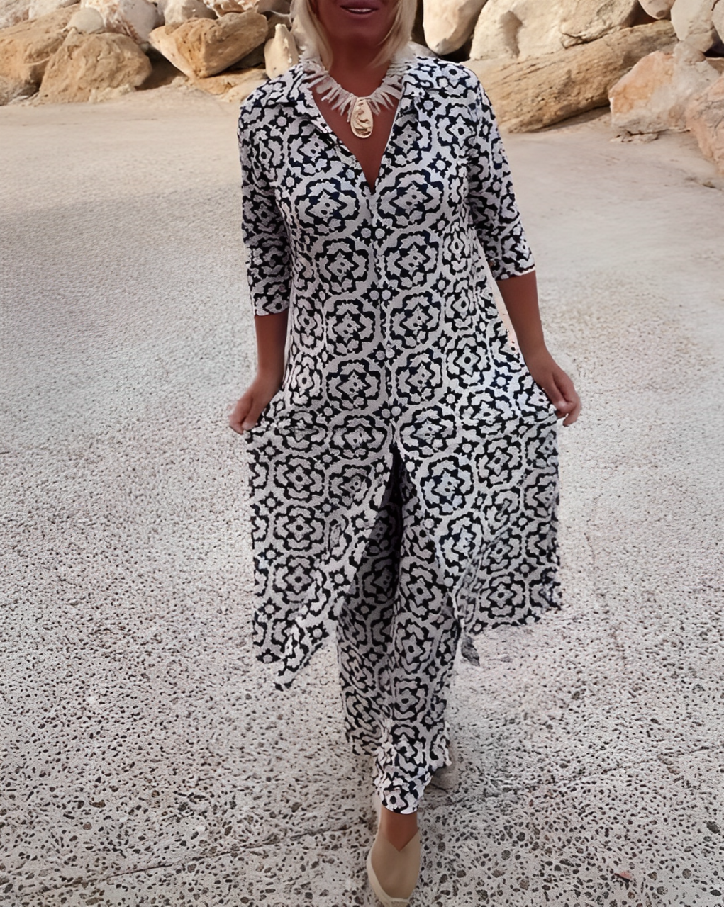 Rosine | Elegant Set with Geometric Print