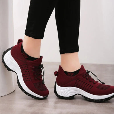 LARA ComfySteps™ - The best orthopedic shoes for women