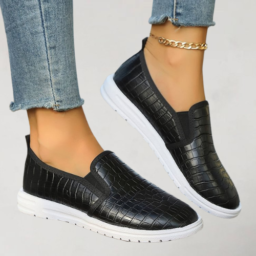Petra | Round Toe Loafers