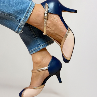 NOIRÉ | COMFORTABLE T-STRAP SANDALS