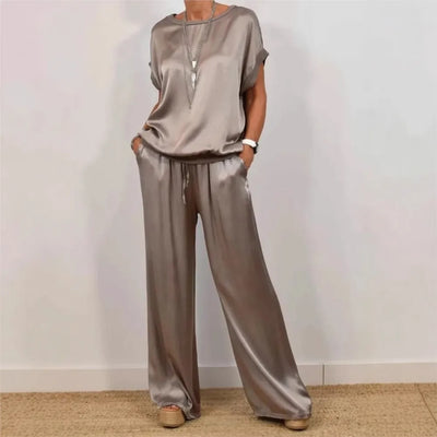 Gabriela | Elegant Two-Piece Set