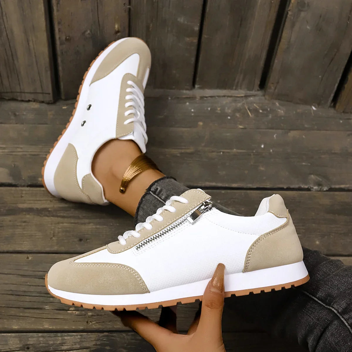 ALVÉRA™ Women's Comfort Shoe