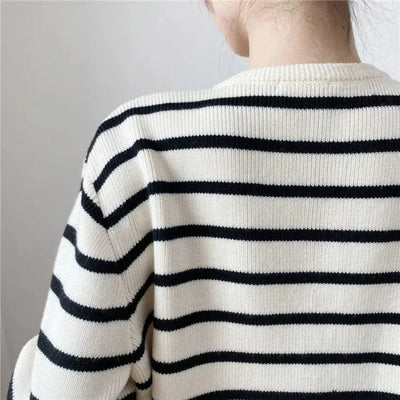 MARLEY | GOLD-BUTTON KNIT CARDIGAN