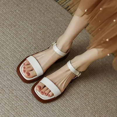 June™ | The leather sandals for a refined and minimalist style