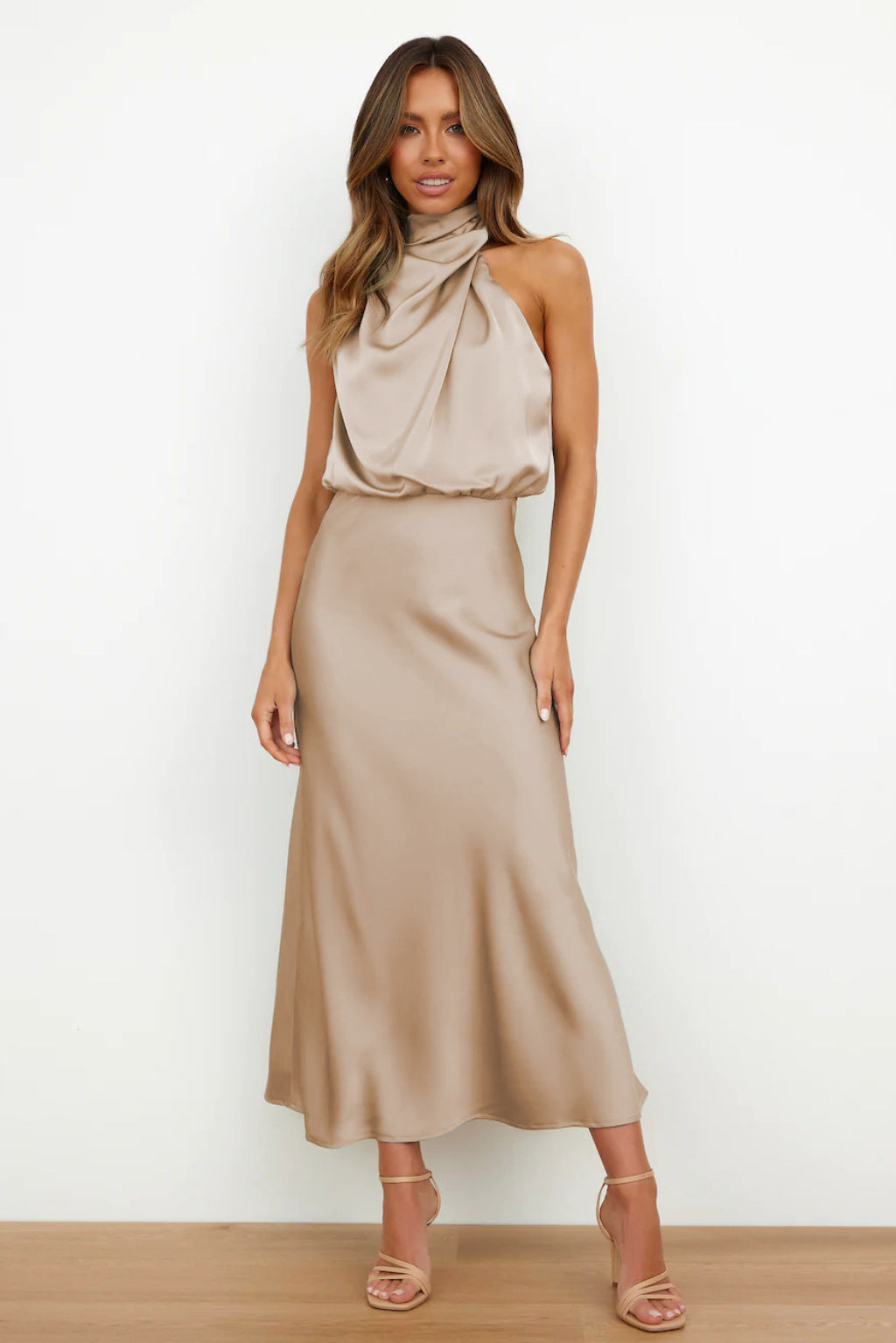 Alessia | Backless Dress