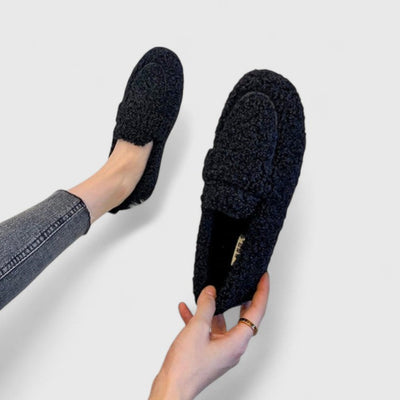 Solenne – Teddy Slippers