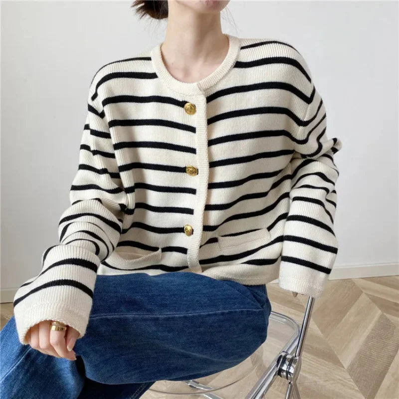 MARLEY | GOLD-BUTTON KNIT CARDIGAN