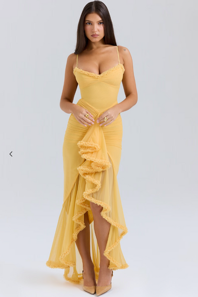 Alicia - Maxi Dress with Ruffles and Slits