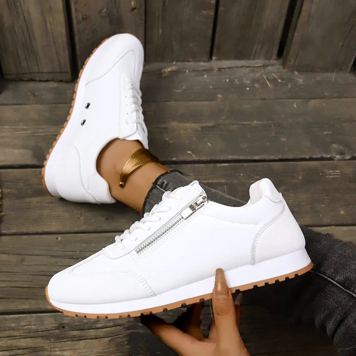 ALVÉRA™ Women's Comfort Shoe