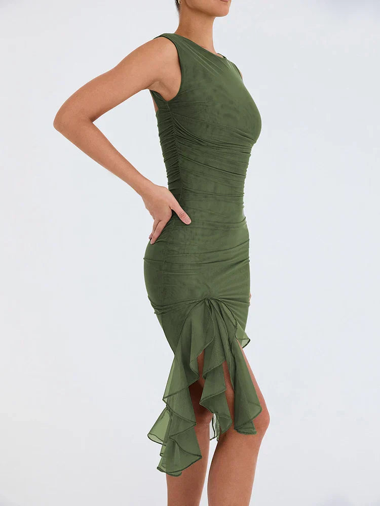 LaLuna – Elegant Dress with Fluid Silhouette