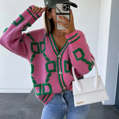 GIGI | GEOMETRIC V-NECK CARDIGAN