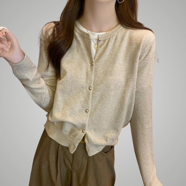 ELLIANA | LIGHTWEIGHT BUTTON CARDIGAN