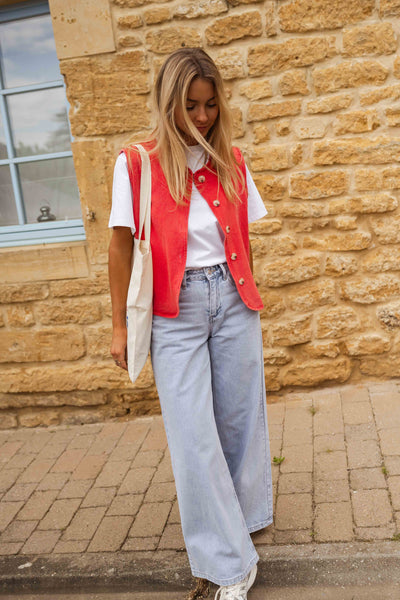 Lina™ | Summer Vest with Retro Flair