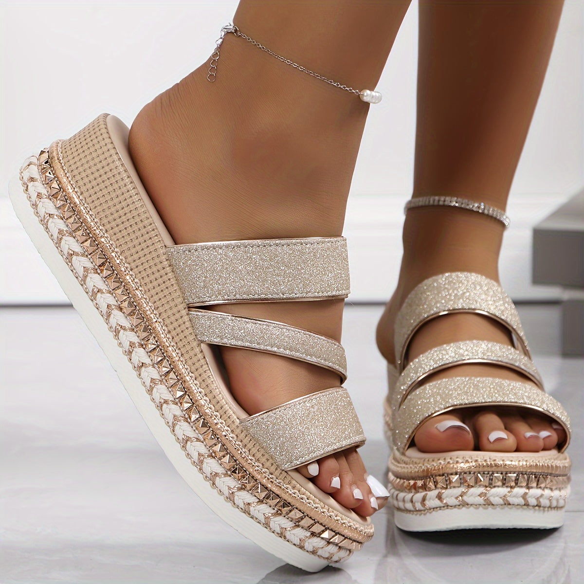 Helga™ | Comfortable sandals