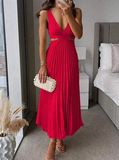 Zampia – Long Dress with Defined Elegance