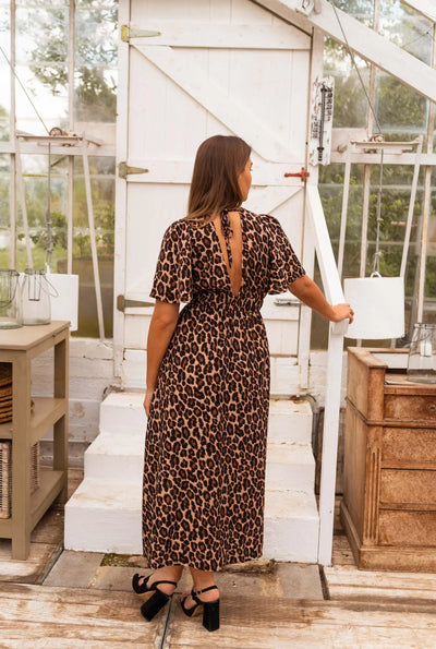 Stella™ | Maxi dress with leopard print and summer flair