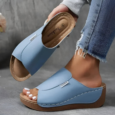 Liva™ – Comfortable orthopedic sandals with a sleek design