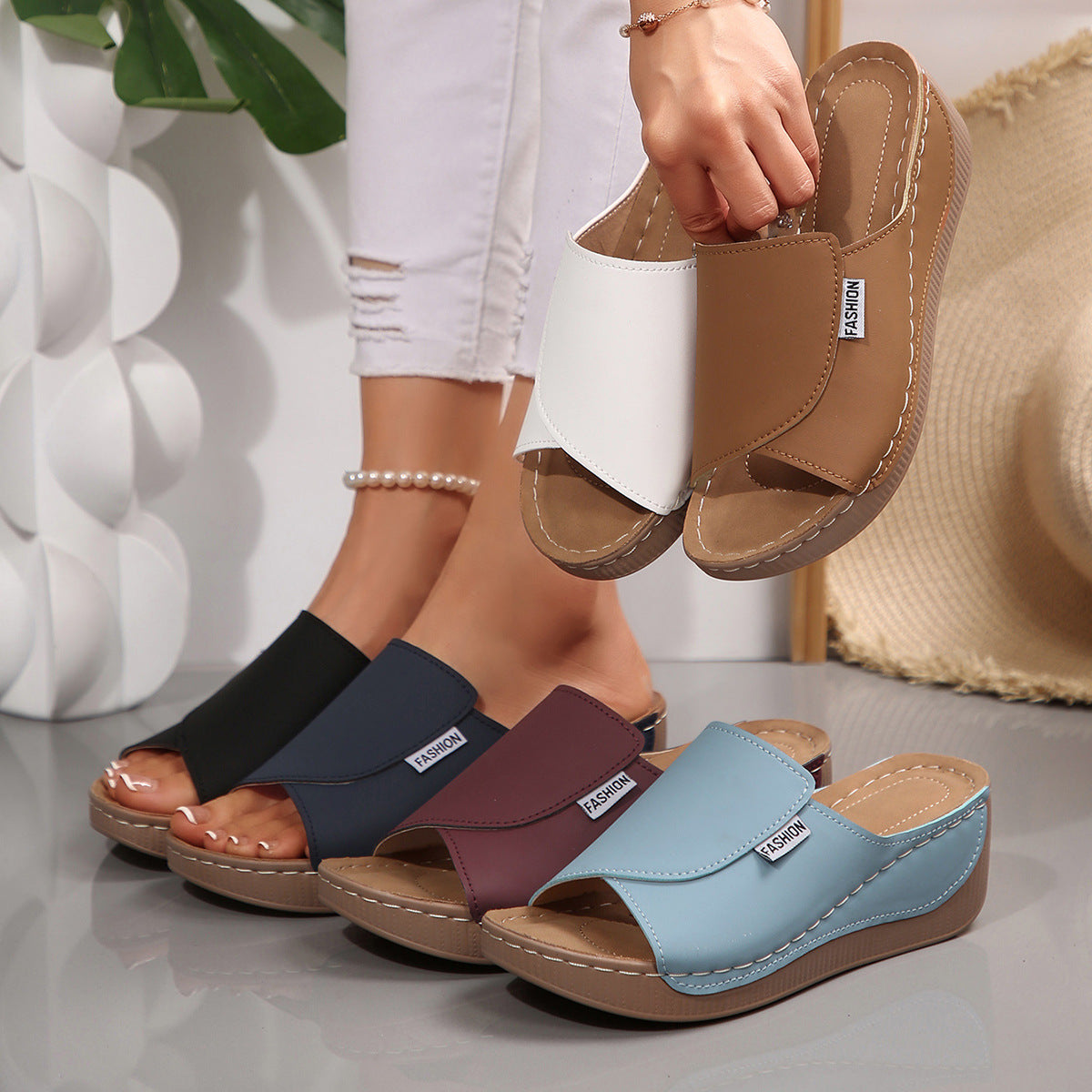 Liva™ – Comfortable orthopedic sandals with a sleek design