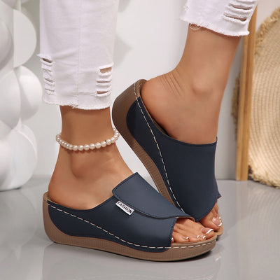 Liva™ – Comfortable orthopedic sandals with a sleek design